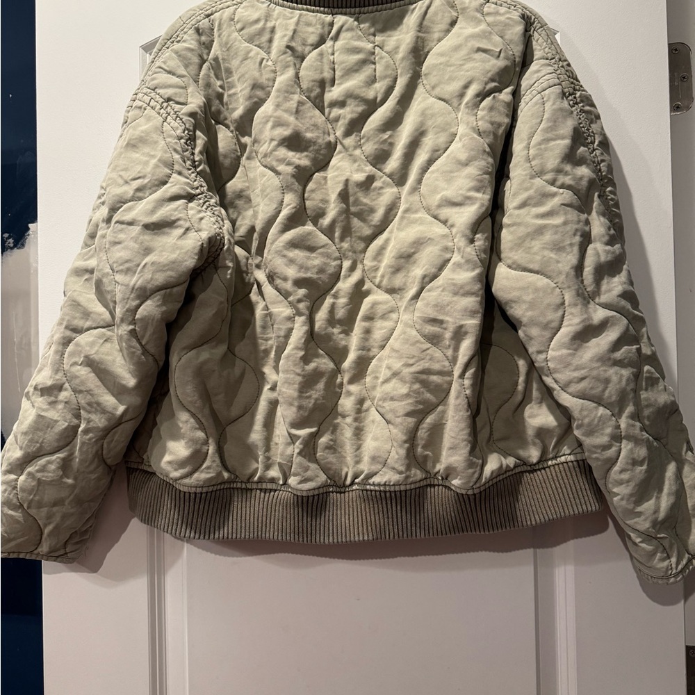 NWOT!   MANGO Women's Quilted Bomber Jacket Size XXL - Picture 11 of 11